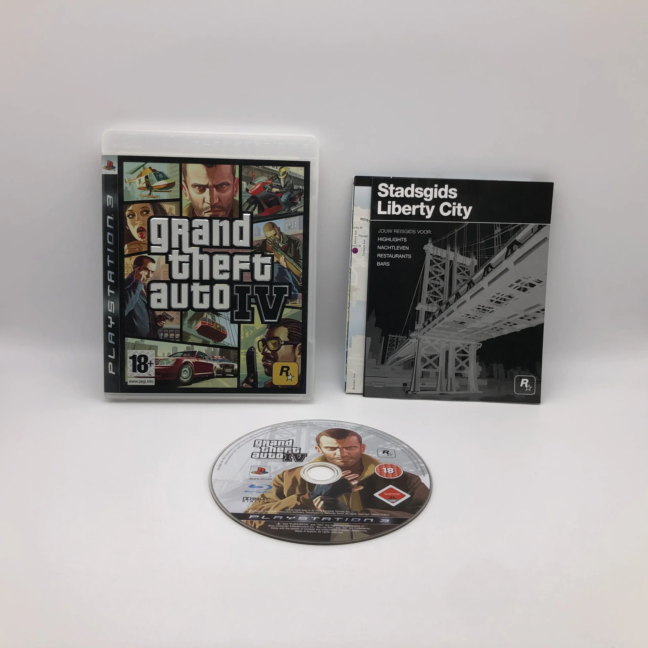 Grand Theft Auto IV - PlayStation 3 - Image 2